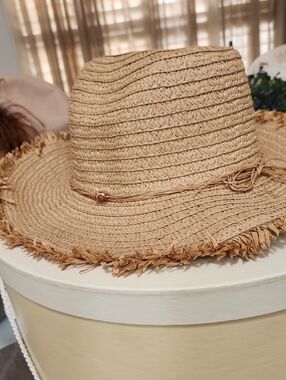 Source Unknown Natural Raffia Beach Hat - Frayed Brim